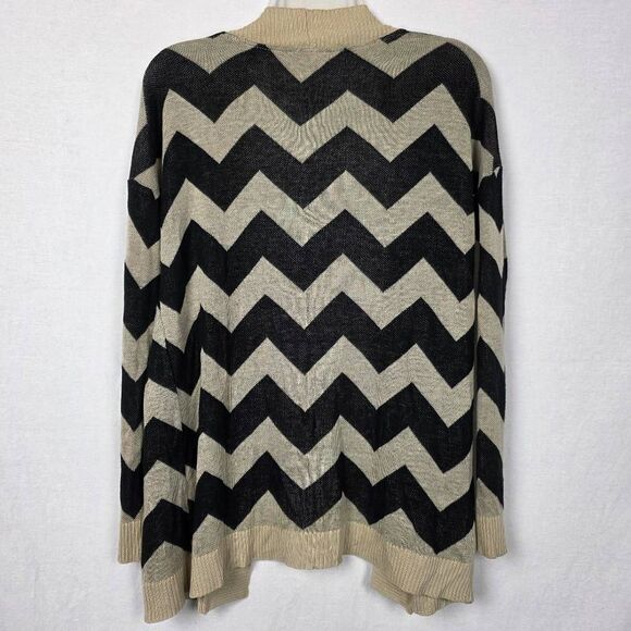 Charlotte Russe Chevron Cardigan S Black Beige Open Front - Picture 3 of 6